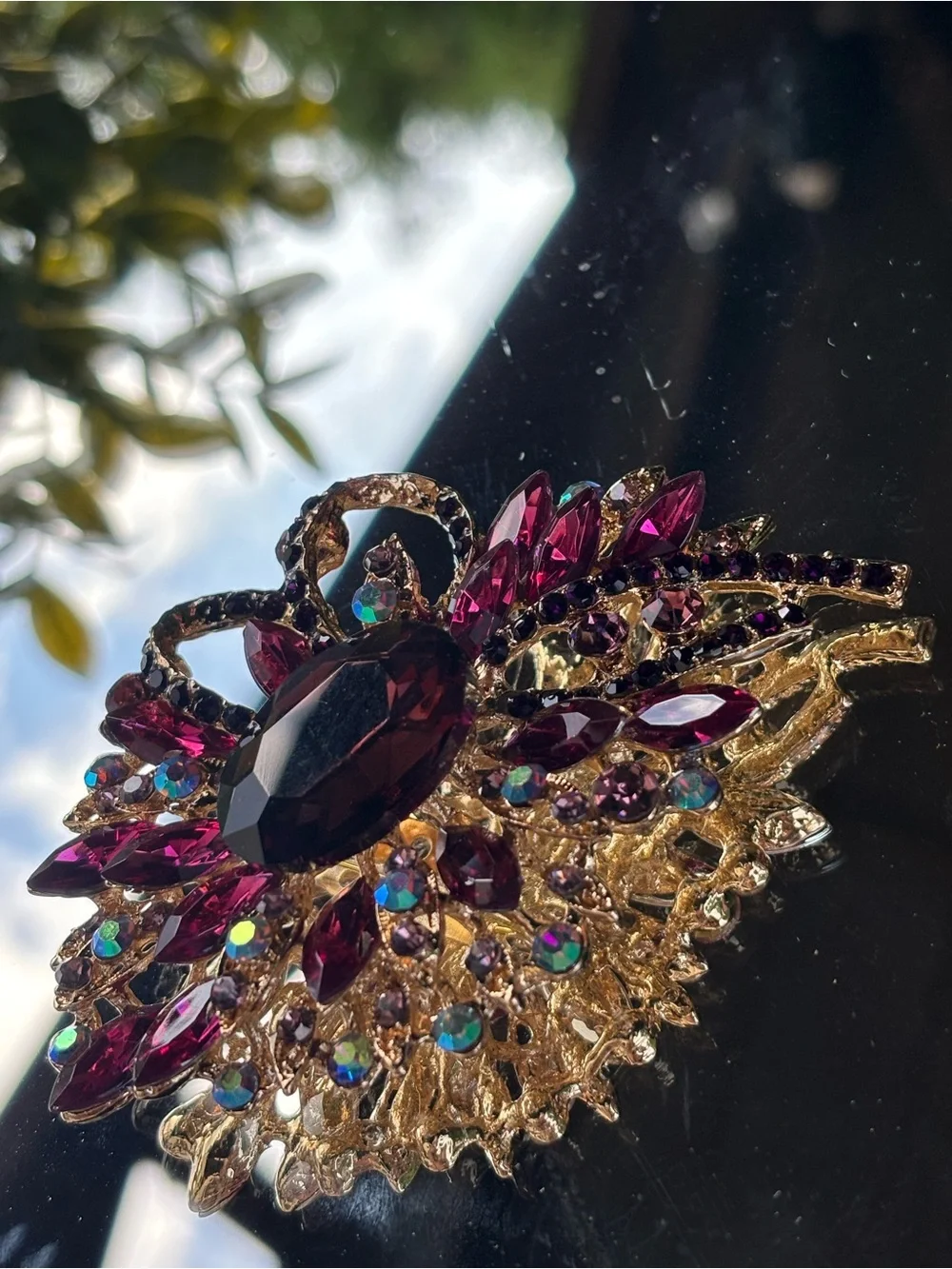 Gold-tone Pink Crystal Floral Brooch - Picture 4 of 7